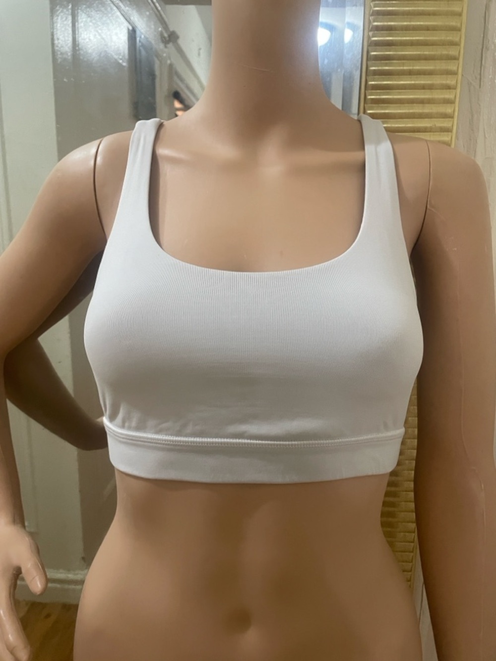 Lululemon White Seamless Scoop Neck Sports Bra